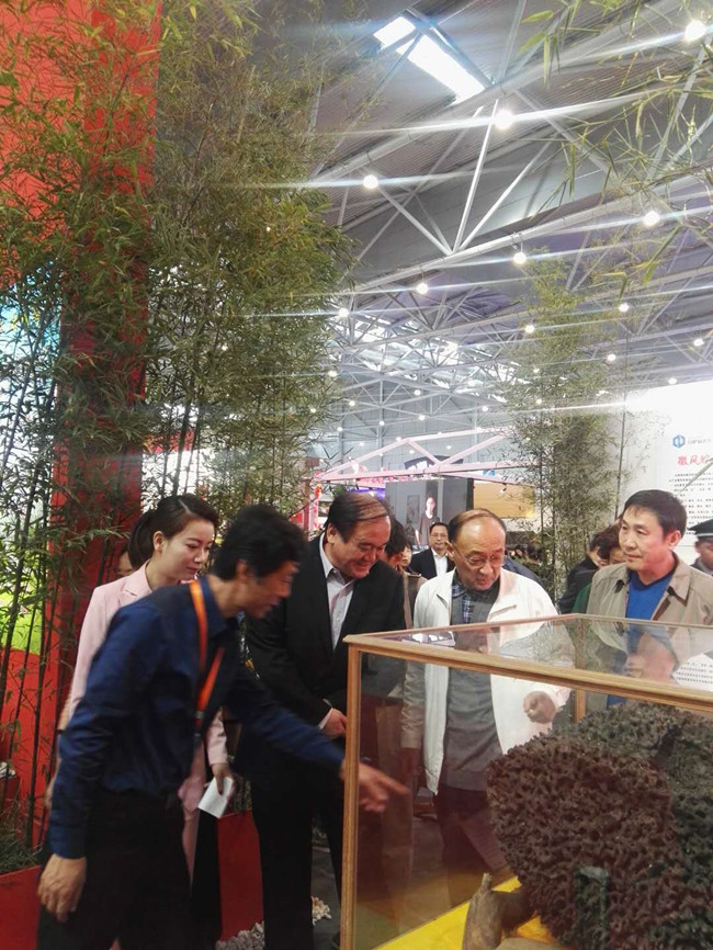 20171101085858_8437 S36沙龙会 - 要玩就玩沙龙会