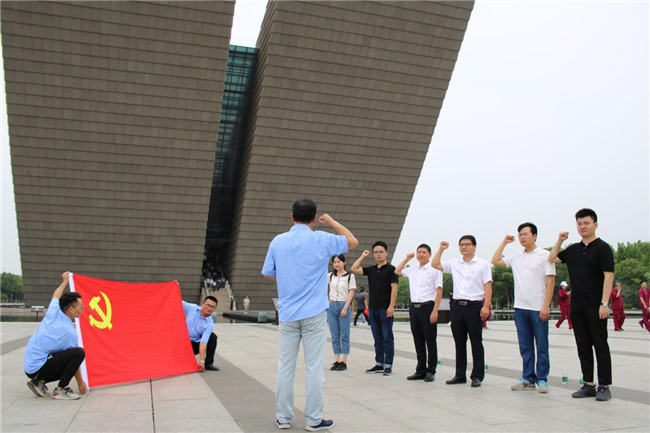20190702204027_5494 S36沙龙会 - 要玩就玩沙龙会